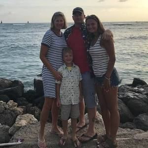 Meet your Posher, Hogan-jill